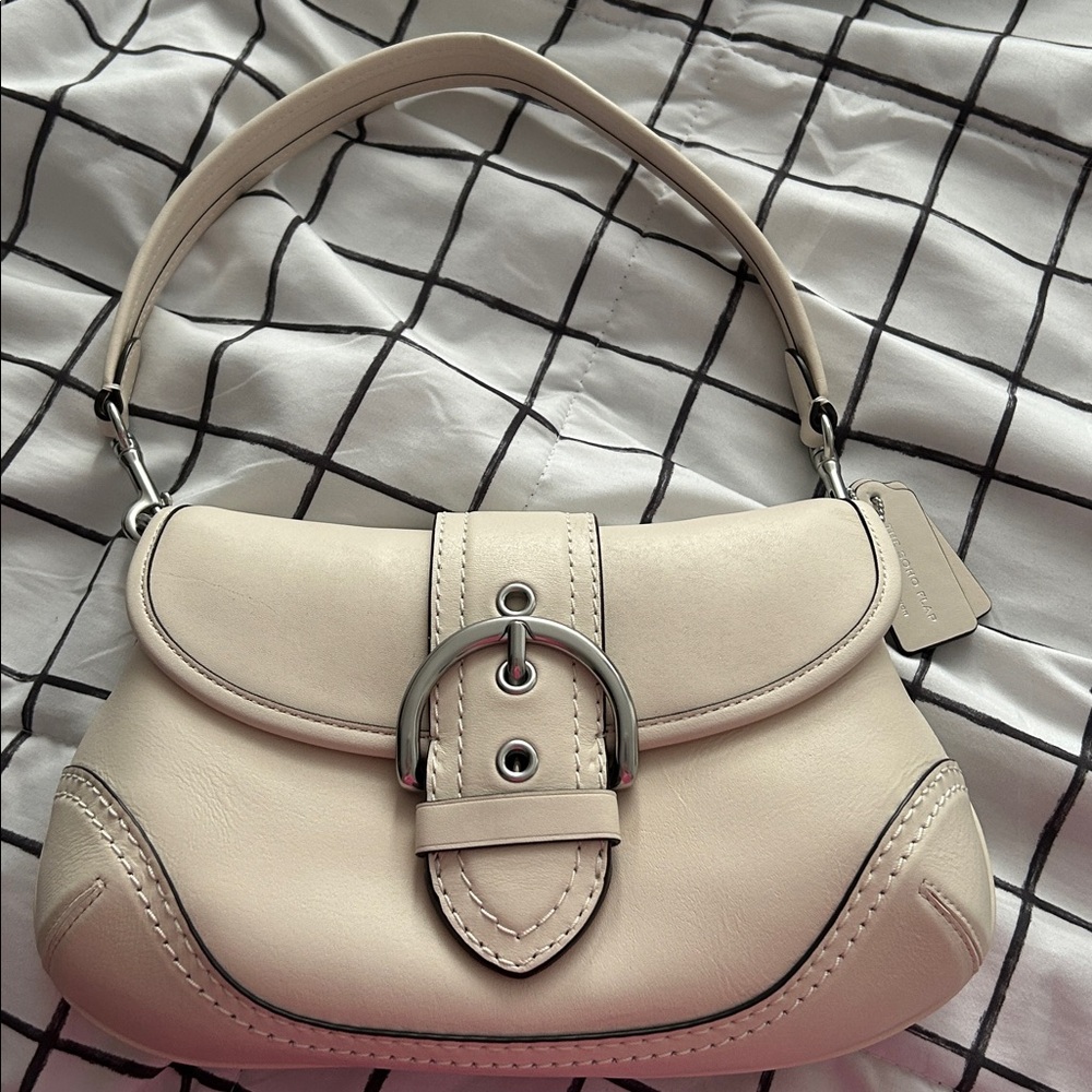 Coach Soho Leather Bag - Picture 3 of 6